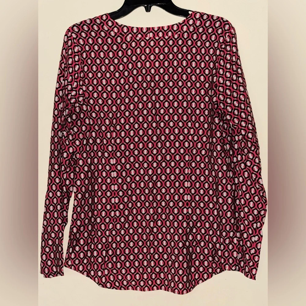 Van Heusen Pink, Tan and Black Geometric Top Shirt Long Sleeves V-Neck - Picture 3 of 5